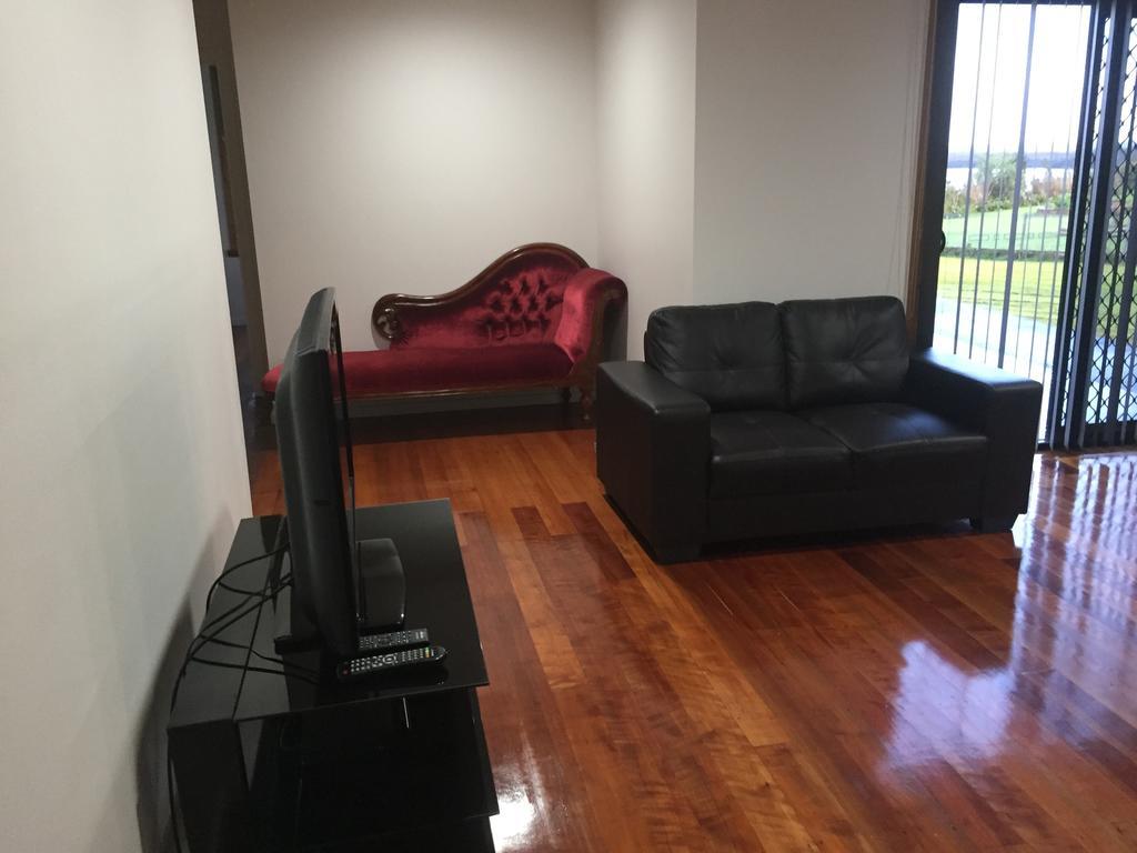סטרהן Glenaire Apartments At Frazer St מראה חיצוני תמונה